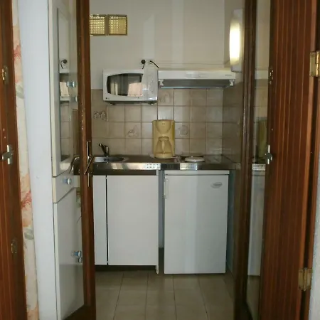 N°2 Avec Terrasse, Agreable, Bien Situe Lejlighed